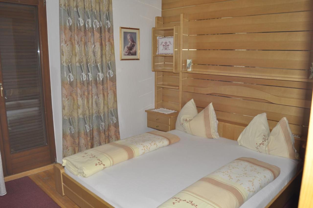 Hotel Garni Schwarzenstein Campo Tures Esterno foto